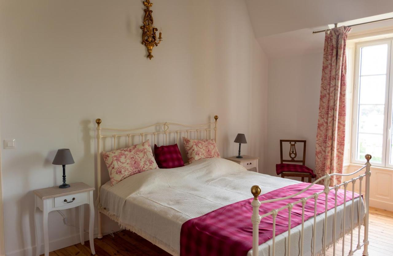 Chambres D'Hotes Chateau De Saint Etienne Du Bois Esterno foto